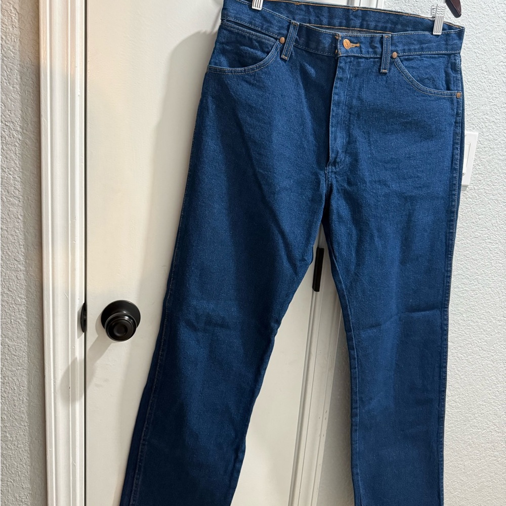 Wrangler A201 Straight Fit Jeans – 34x34